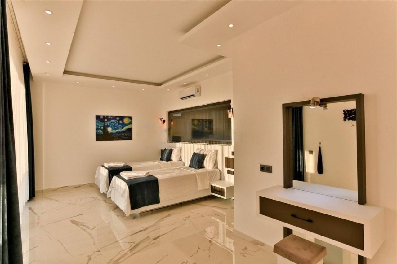 Villa Lycian-Kalkan 3 Bedroom-2 Jakuzzies-Sauna-Turkish Hamam-Huge Private Pool And Lovely Garden Kaş Exteriör bild