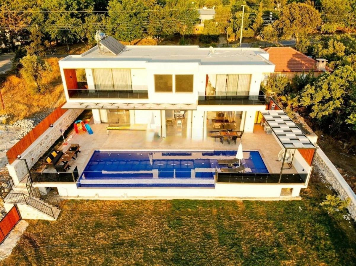 Villa Lycian-Kalkan 3 Bedroom-2 Jakuzzies-Sauna-Turkish Hamam-Huge Private Pool And Lovely Garden Kaş Exteriör bild
