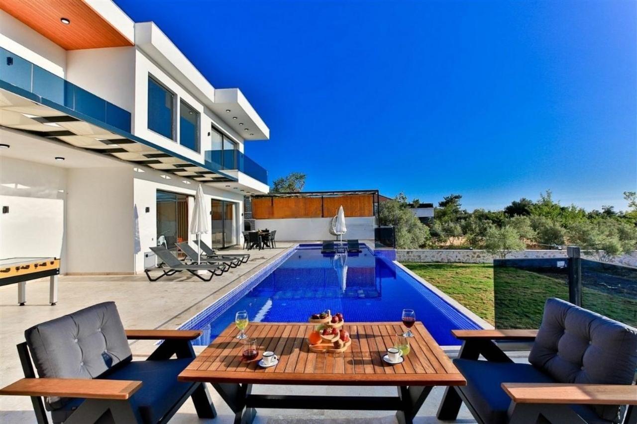 Villa Lycian-Kalkan 3 Bedroom-2 Jakuzzies-Sauna-Turkish Hamam-Huge Private Pool And Lovely Garden Kaş Exteriör bild